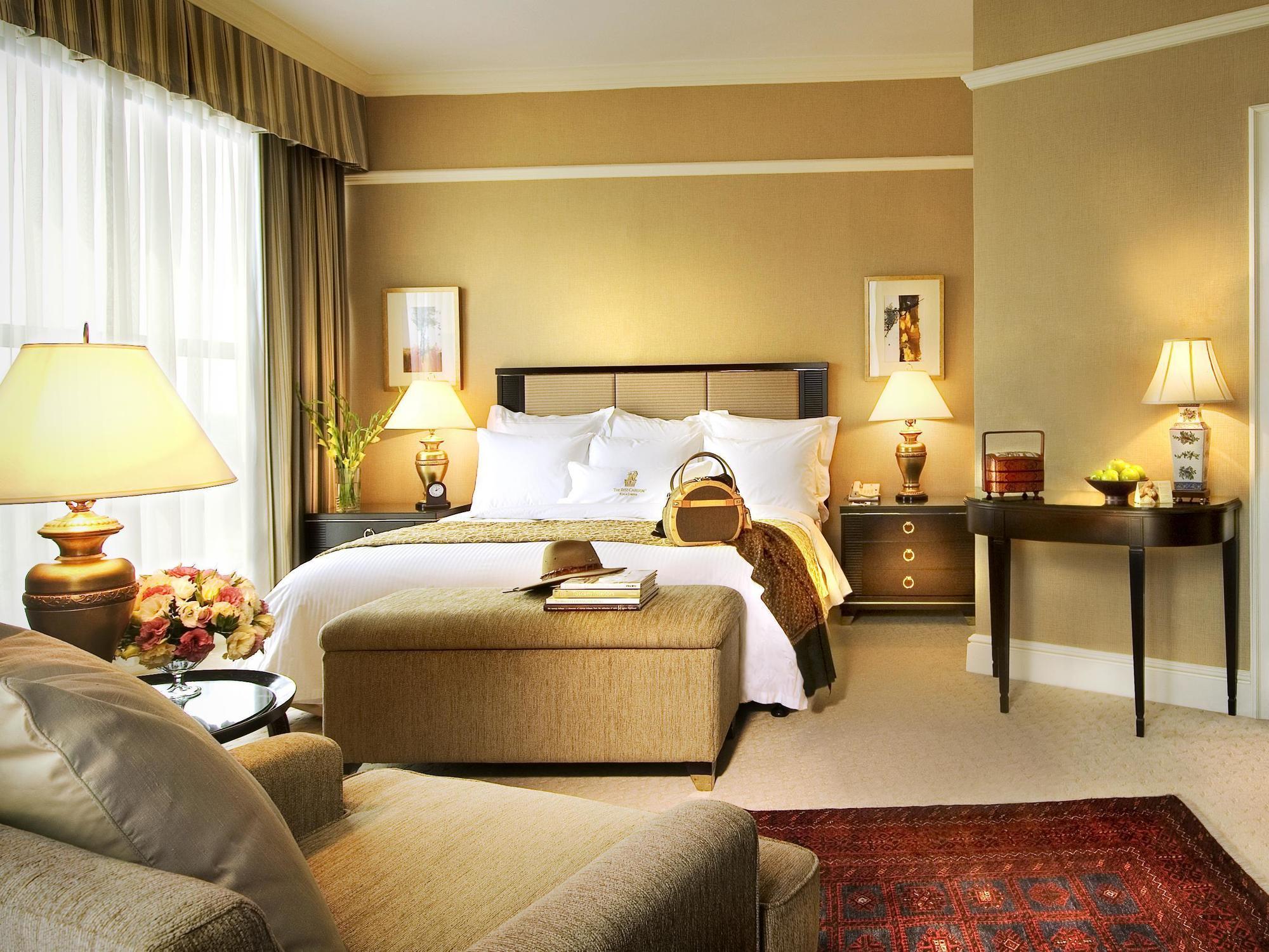 The Ritz-Carlton, Kuala Lumpur Hotel Ngoại thất bức ảnh A suite at the Four Seasons Hotel, Mumbai
